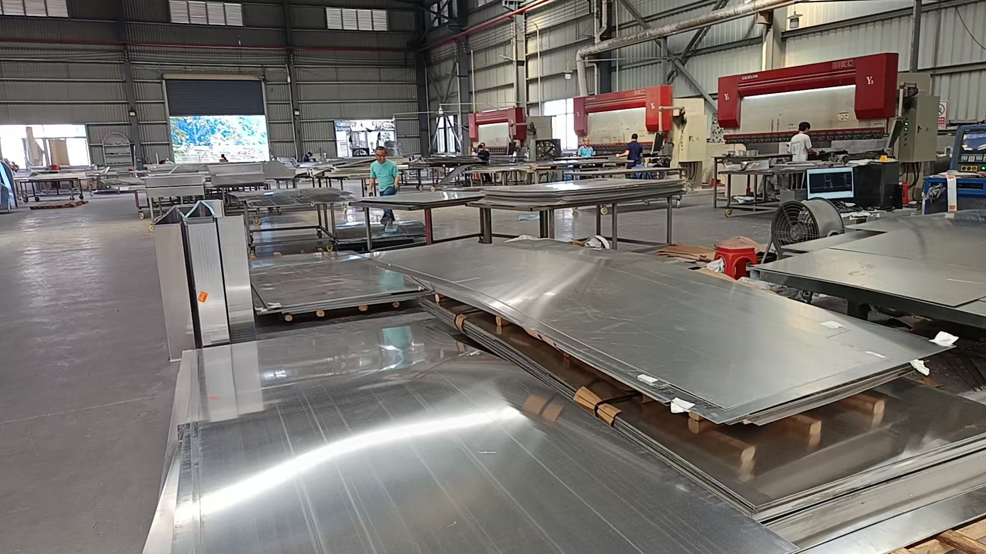 Profesjonalna fabryka produkująca fornir aluminiowy – ZhenGuang