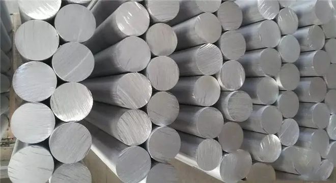 Czy znasz różnicę między dziewicą a recyklingiem aluminium?