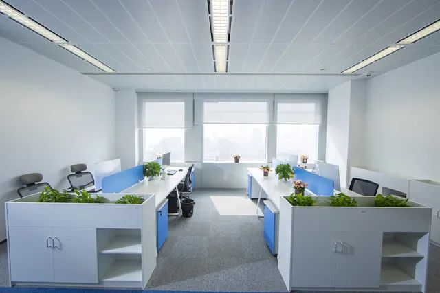 Czy znasz różnicę między okleiną aluminiową a panelem kompozytowym aluminium?